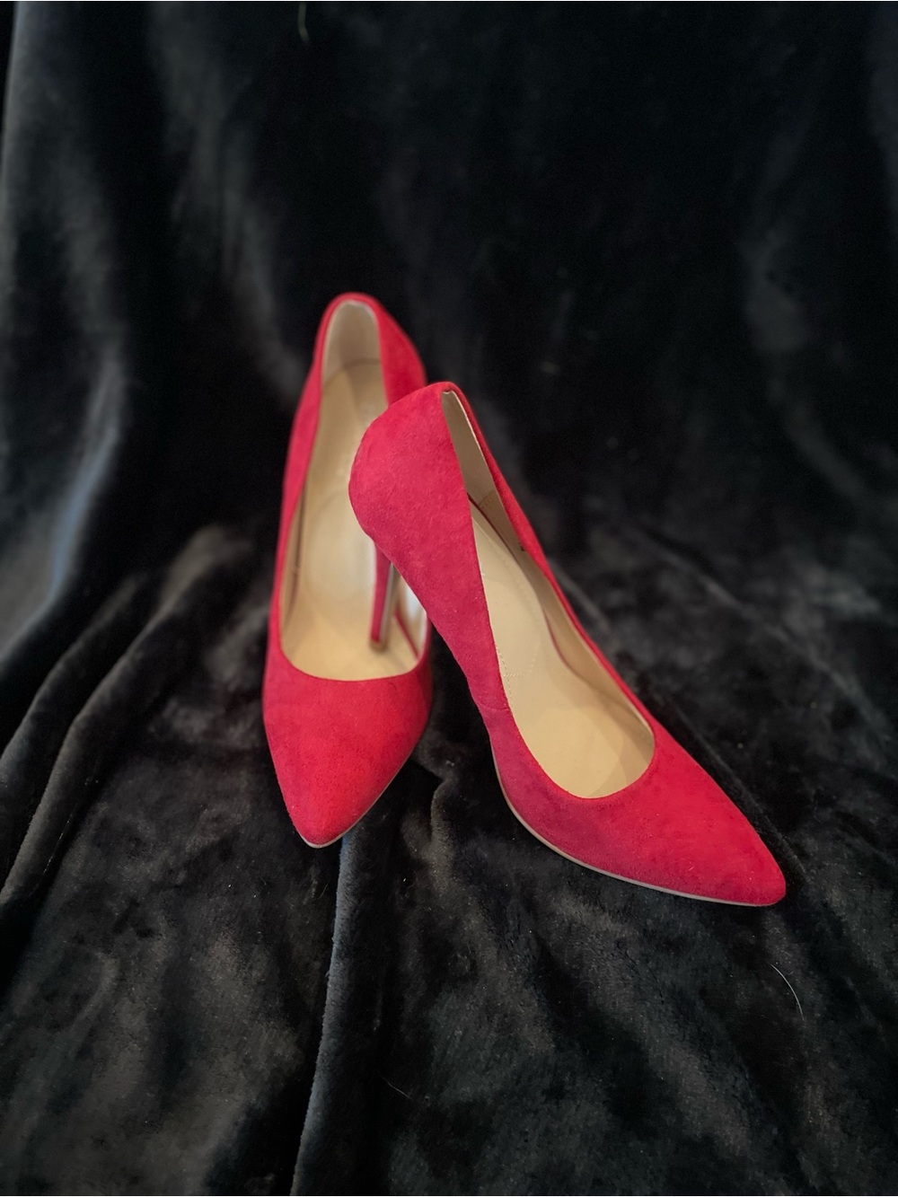 Charles David Red Suede Pointed-Toe Stiletto Pumps